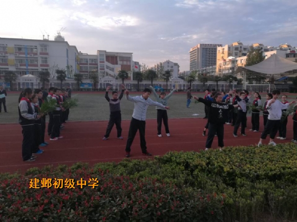 附件：E28AF14C6B12E078BB594C559CBFBFB8.jpg