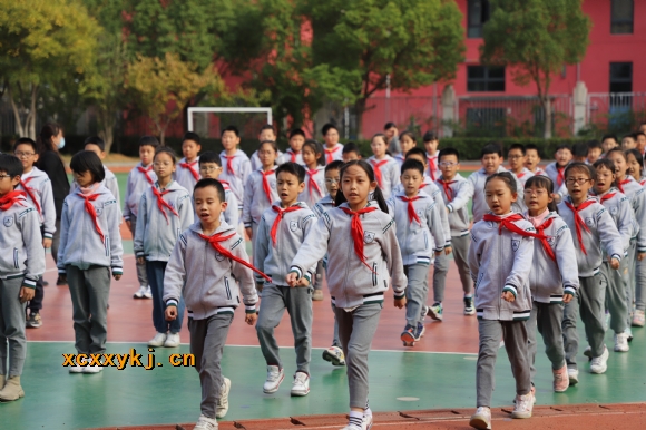 附件：四年级2.jpg