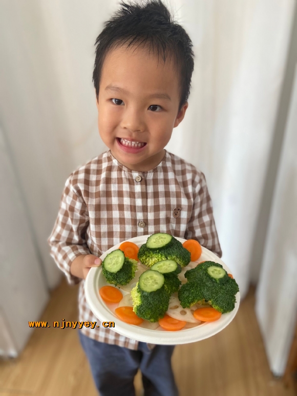 附件：682D8DF96EB30085E199E4184CB0A61B.png