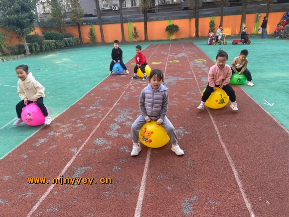 附件：FC5A522AFBFC5D78720160F323939098.png