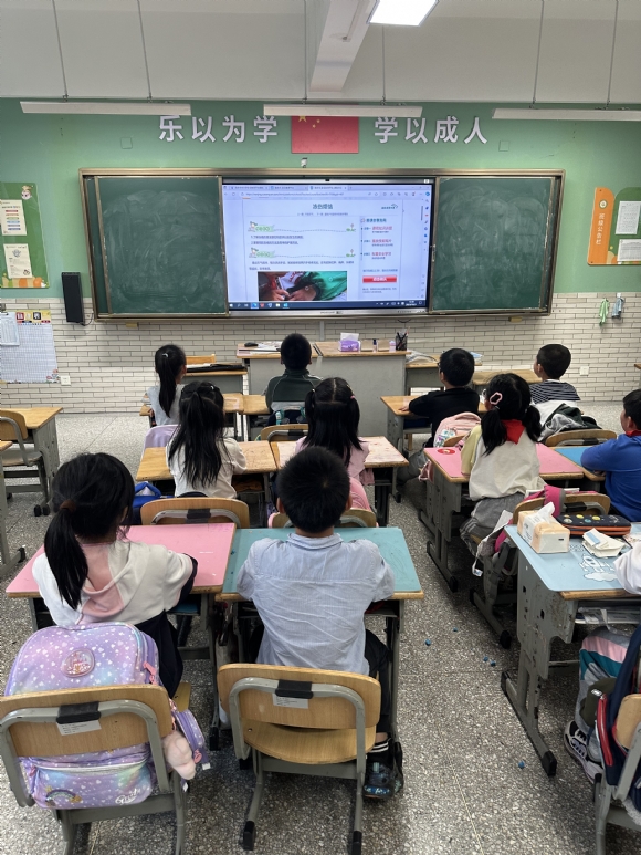 附件：B7E39E45A43CB81FC3C0F37B6F4260B4.png