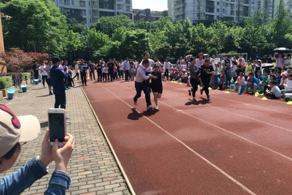 附件：9.JPG