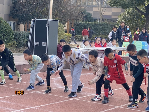 附件:CBEBA65E77E705A1C3922739986CE00E.png 附件:CBEBA65E77E705A1C3922739986CE00E.png