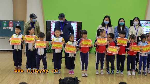 附件：集体.jpg