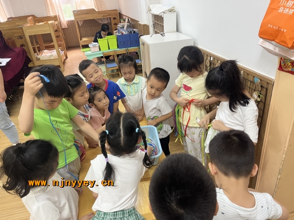 附件：C2F0E048D087B8455F389F7AF959A0A5.png