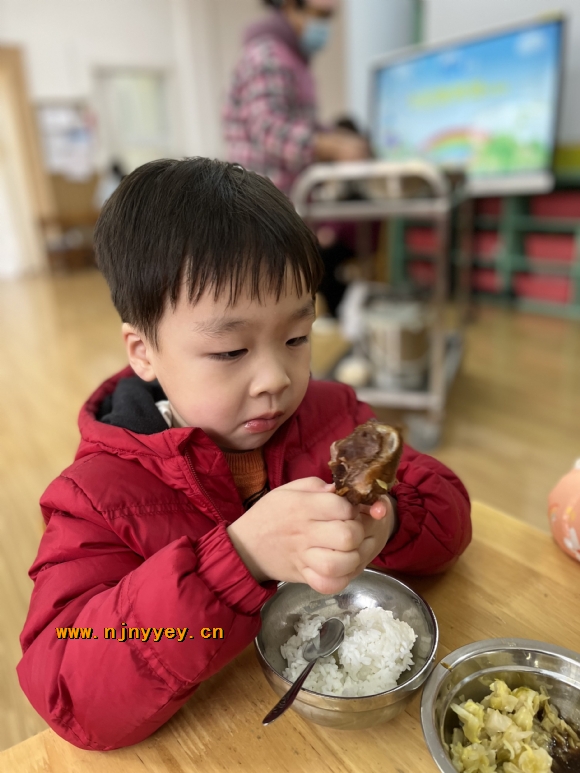 附件：877D190F13018A20E71F4CB6B717E1FF.png