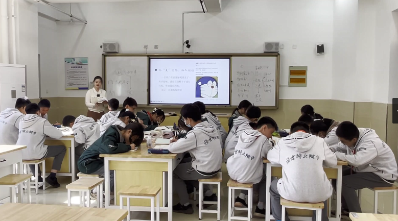 1666538213758025487.png 王圣月.png
