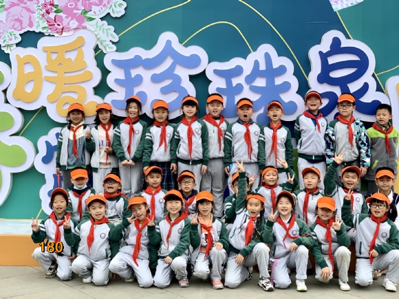 附件：8A59177A2364270A8AD9B1D3F79585F0.png
