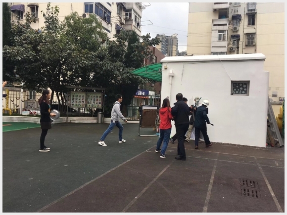 附件:信息网照片IMG_4051.JPG 建邺教育信息网