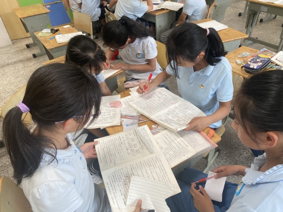 附件：E4A5E3B5E8DB8FAF84C06EEF62FECB80.png