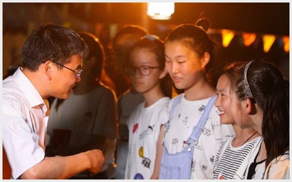 附件:棰佸彂姣曚笟璇佷功3.jpg 附件:棰佸彂姣曚笟璇佷功3.jpg
