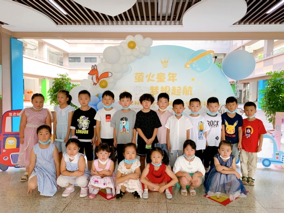 附件：83D37F95E6418A8C0D9D1A15716A007E.png