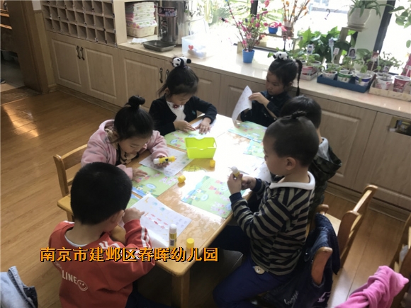 附件：小三班4.22IMG_3365_副本.jpg