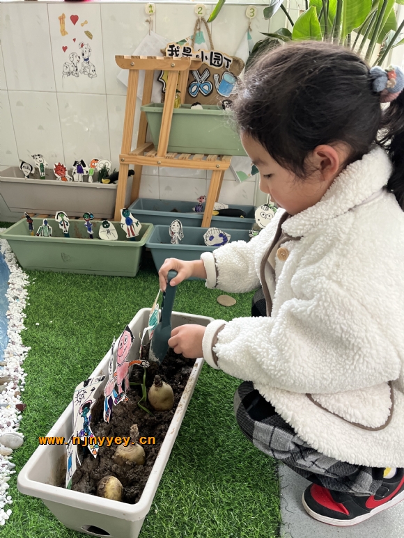 附件：EE510457A18AC5502FBBE0F8570C351D.png