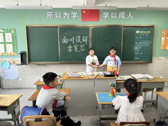 附件：ef89e42f18b6540d8057f0e833f2d162.jpg