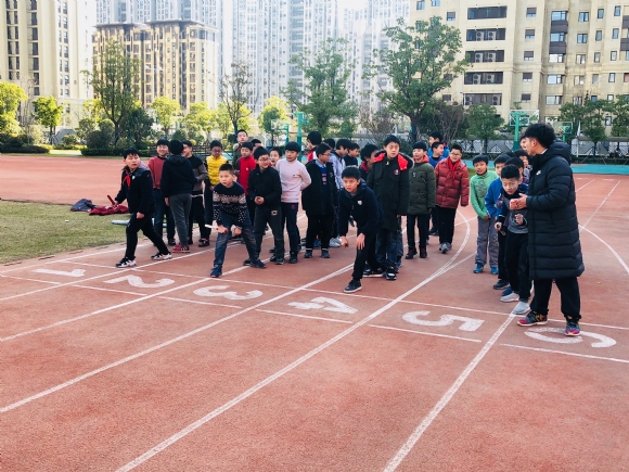 附件：68679EC5D5935D04D5D16F001AE63C91.png