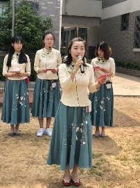 附件：F0F2DFD63D23ADBAC06BEF681ED6BBE5.png
