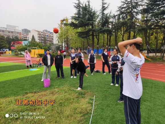 附件:比赛 (1).jpg 附件:比赛 (1).jpg
