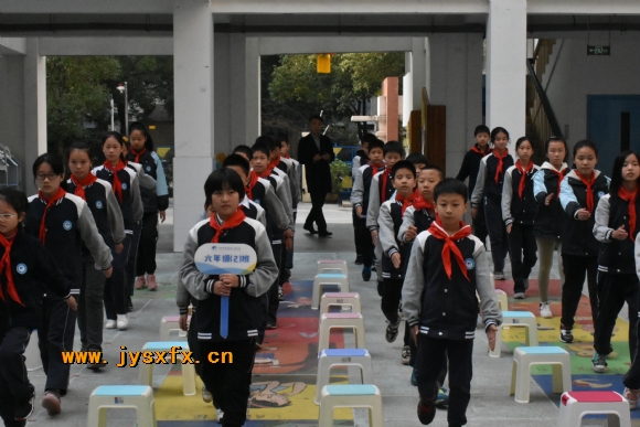 附件:进场1.JPG 附件:进场1.JPG