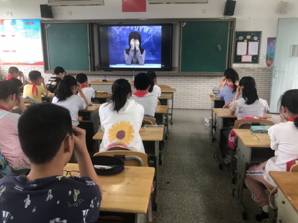 附件：主题班会10.jpg