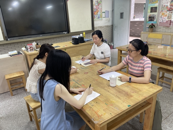 附件：活动照片1.jpg