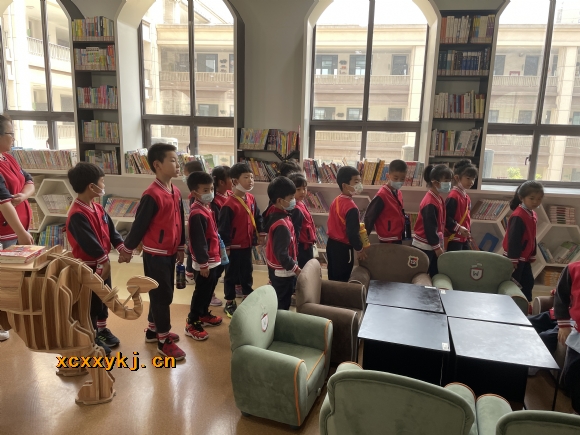 附件：9DD73A6A5B9EFEF06E766671FDF2EDF4.png