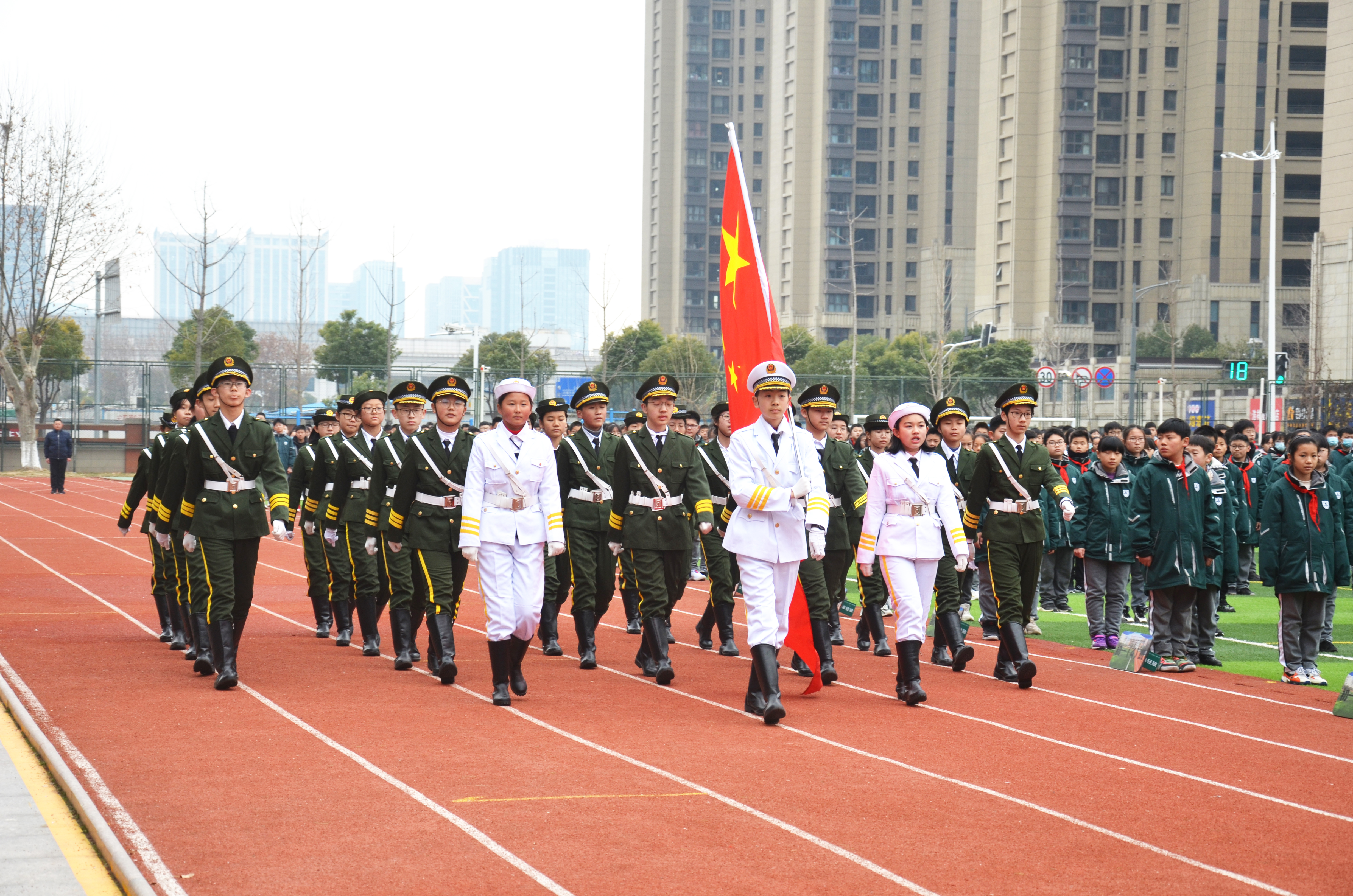 1609815869449072854.jpg 国旗班.jpg