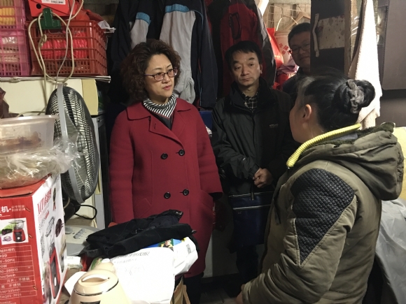 附件：蓓蕾社区 3月5日教育局领导“大走访”3.JPG