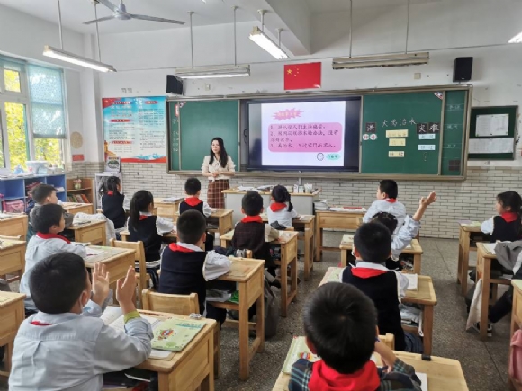 附件：F797D0DC7D6CE6C3FE02CFC08ACBEE23.jpg