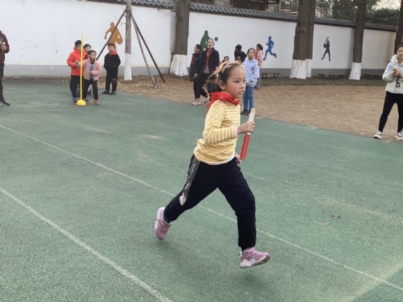 附件：AC58E19F4027B41A772A7898E007F979.png