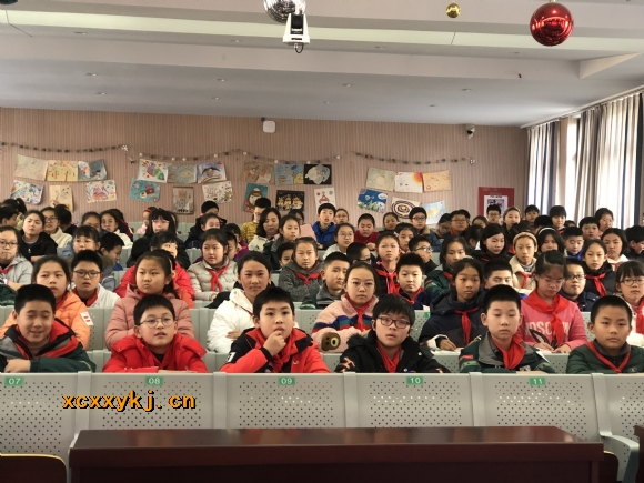 附件:队员认真聆听.JPG 附件:队员认真聆听.JPG