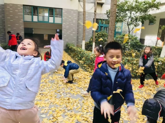 附件：C3818EC7911E3266709A85293179710A.png