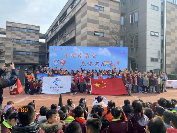 附件：CDF989672F78DC4AC697A0758E77545A.png