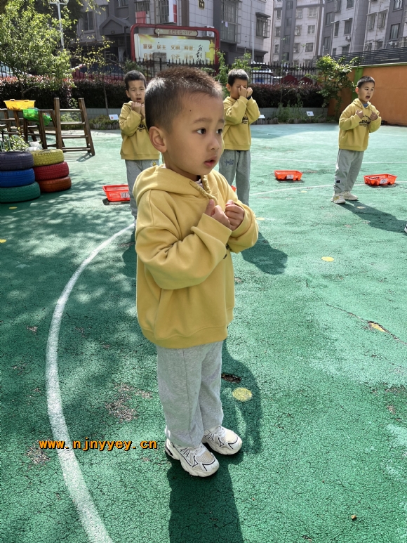 附件：D62690AD5300B6EF03F6E59FBC7C7F5F.png