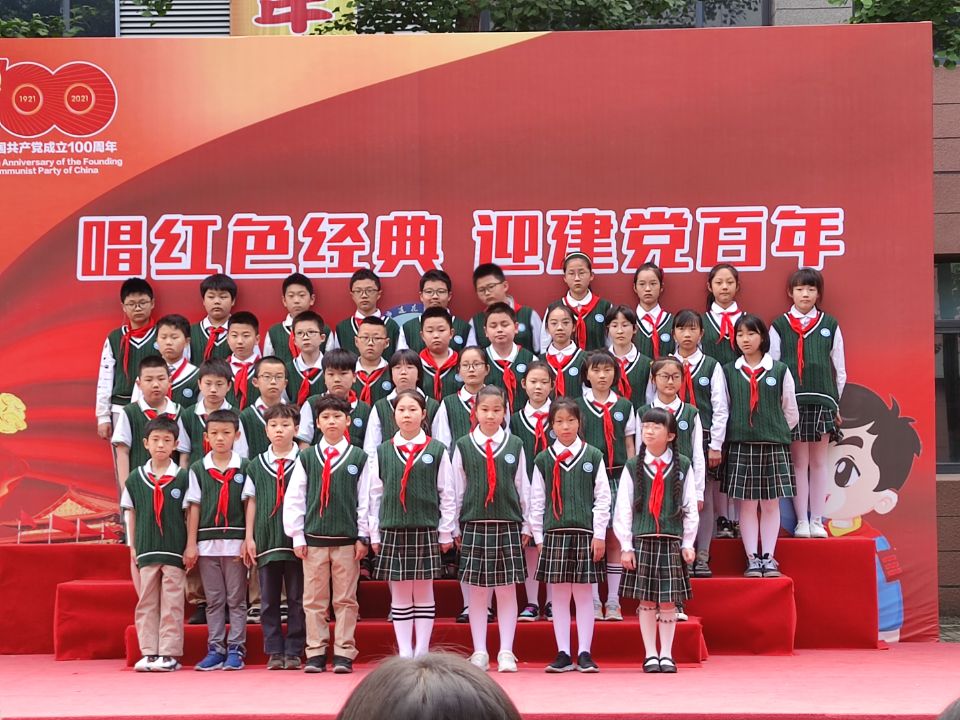 EF5216C25B707231429BF3935F1E93BE.jpg