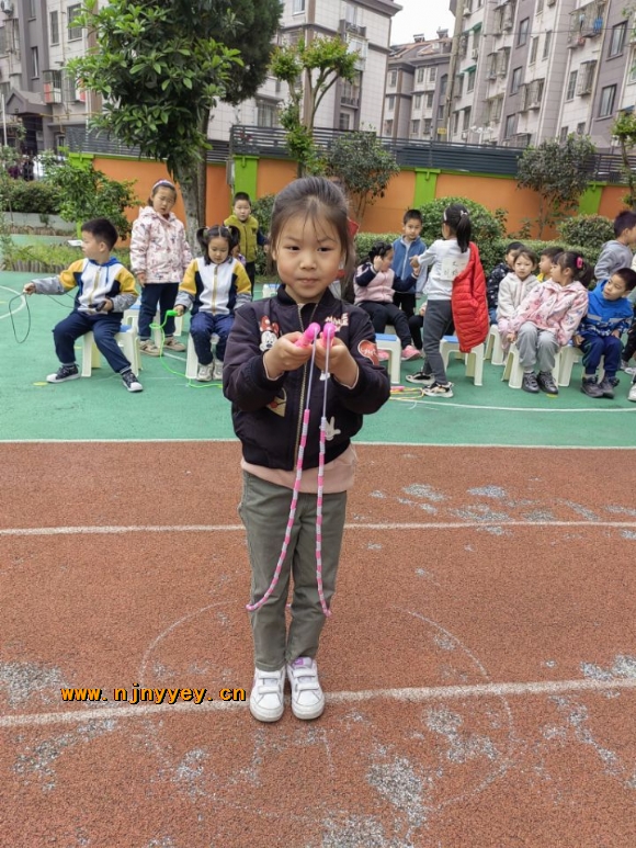 附件：0915E1E0A4E6AA9C8A52BE84D01731DC.jpg