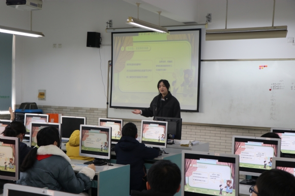 附件：7A39FD353E5F16DEDCA4C0BB3A0D6561.png