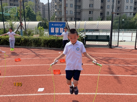 附件：10C2E6520E2BD3B830CD69BFD354F4CC.png