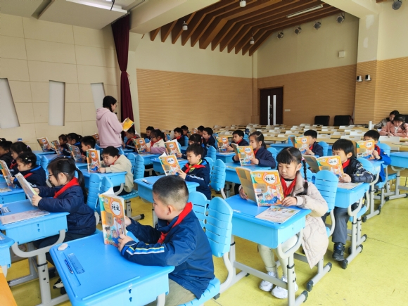 附件：058afd015868c6b8053747d7204322db.jpg