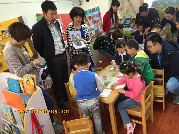附件：小3班发现主题活动IMG_1755.JPG